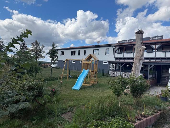 Ferienwohnung für 4 Personen, mit Balkon und Terrasse sowie Garten und Ausblick in Allrode