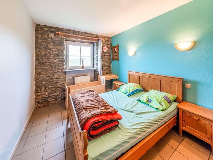 Gîte pour 20 personnes, avec terrasse et jacuzzi ainsi que jardin et sauna, adapté aux familles à Gouvy - 3