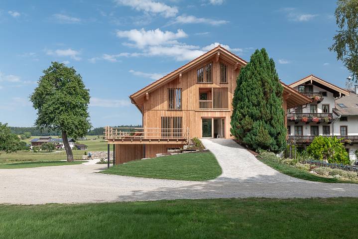 Bauernhof für 4 Personen, mit Balkon und Terrasse sowie Garten und Sauna in Eggstätt