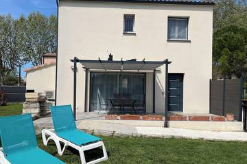 Gîte pour 6 personnes, avec jardin et terrasse à Marsillargues