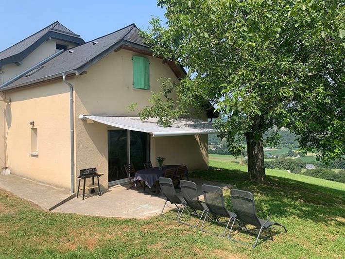 Location de vacances pour 11 personnes, avec terrasse et jardin en Pyrénées-Atlantiques - 2