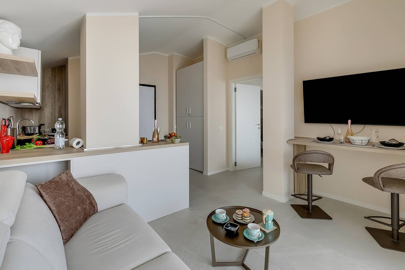 Boutique apartment Venere with Pool in Brenzone, Gardasee-Berge