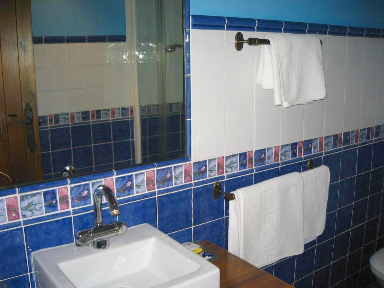Double or Twin Room in Valle de Valdebezana, Cordillera Cantábrica