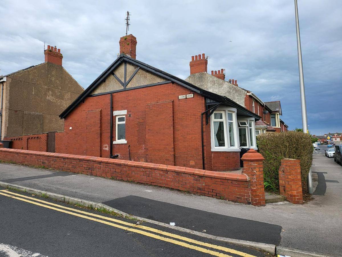 Three-Bedroom House in Blackpool Pleasure Beach, North West England