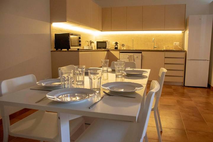 Gîte pour 14 personnes, avec jardin à Amposta - 4