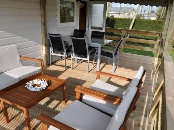 Chalet voor 5 personen, met zwembad en terras in Waddeneilanden