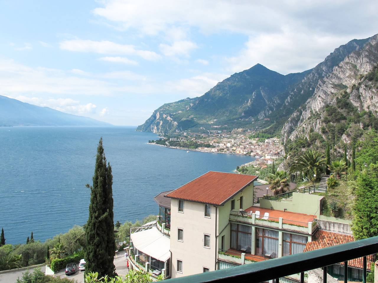 Entire apartment, La Limonaia in Limone sul Garda, Garda Mountains