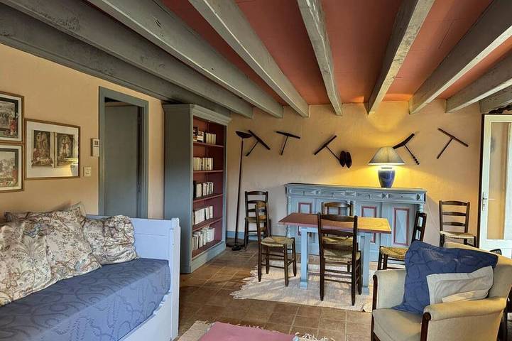 Périgord Haus mit privatem Pool, Wifi, Haustiere willkommen nahe Lascaux in Terrasson-Lavilledieu, Périgord Noir