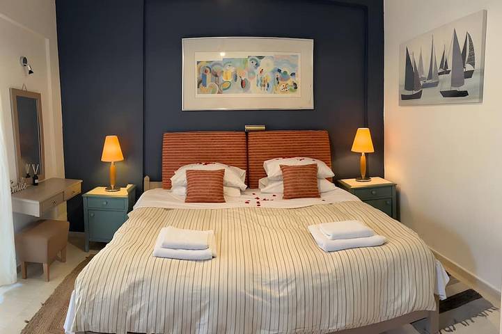 Bed and breakfast for 2 people, with pool and garden in Corfu