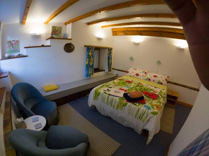 Gîte pour 2 personnes, avec piscine ainsi que jardin et vue, animaux acceptés à Scillé - 3