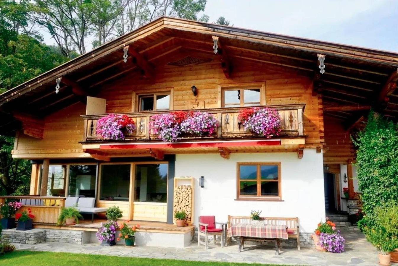 Ganze Wohnung, Apartment 'Wilder Kaiser' mit Bergblick, privater Terrasse und Wlan in Reit im Winkl, Bayerische Alpen