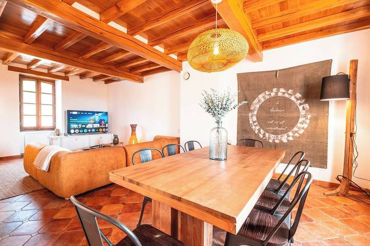 Maison de vacances pour 8 personnes, avec Balcon et Jacuzzi ainsi que Jardin et Sauna à Graulhet