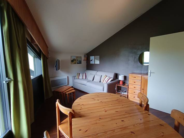 Ganze Wohnung, Schöne 2-Zi 5 Pers Ski-in/Ski-out Dachgeschoss Haustiere Erlaubt in Montgenèvre, Briançon und Umgebung