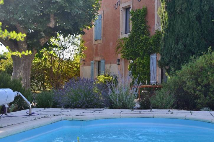 Chambre d’hôte pour 2 personnes, avec vue et jardin ainsi que piscine et terrasse à Gargas - 3