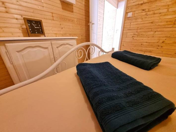 Gîte pour 4 personnes, avec vue ainsi que vue sur le lac et jardin à Tosny - 4