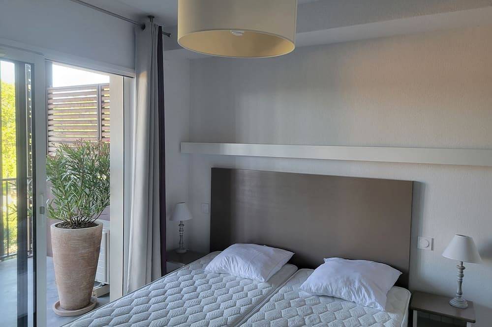 Appartement entier, Beau T3, à 700 m du Pont du Gard in Remoulins, Région de Nîmes