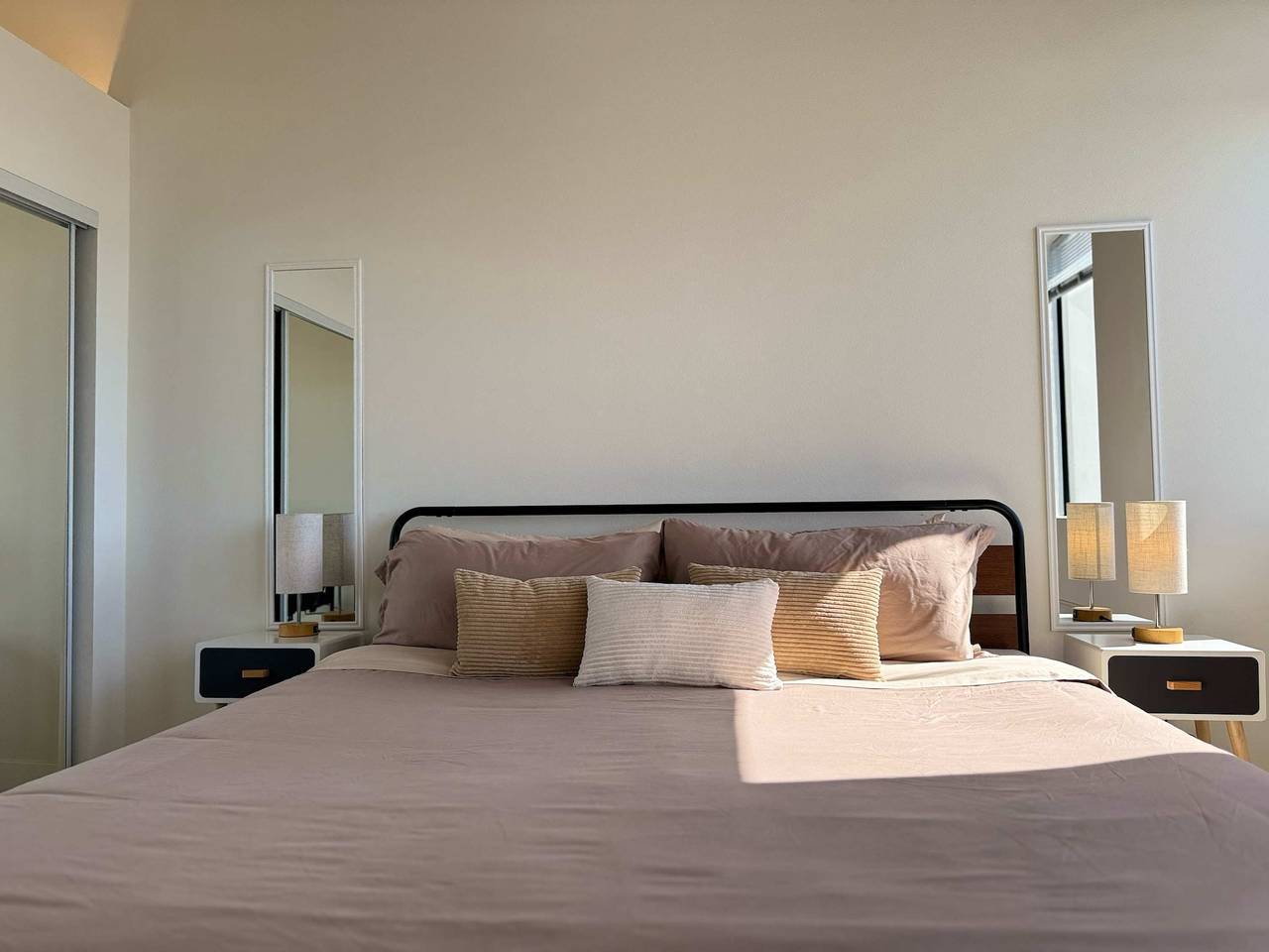 Apartamento entero, New York Style Home 10 Minutes To Sna   Disneyland in Santa Ana (california), Condado de Orange