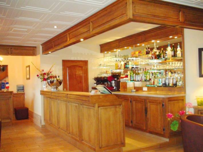 Hôtel pour 2 personnes, avec terrasse ainsi que jardin et piscine à Vouzon - 3