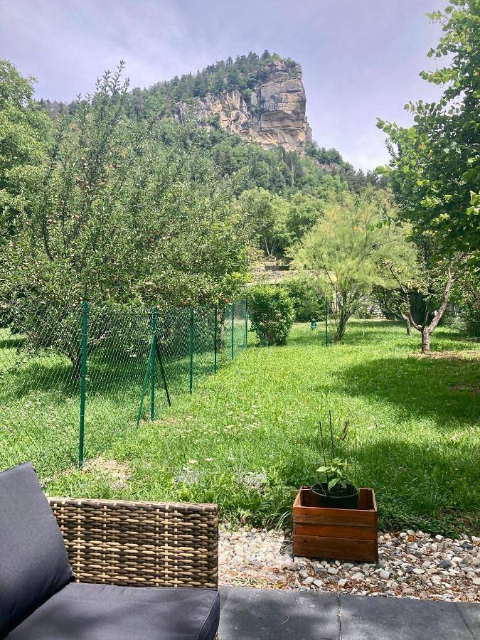 Gîte pour 4 personnes, avec jardin et vue à Annot - 2