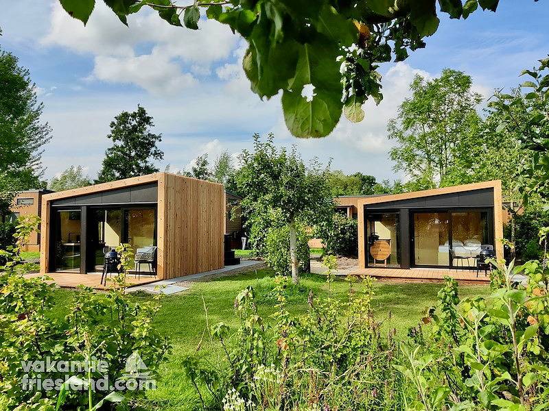 Vakantiefriesland — Ferienhaus Scherpenzeel in Nationalpark Weerribben-Wieden