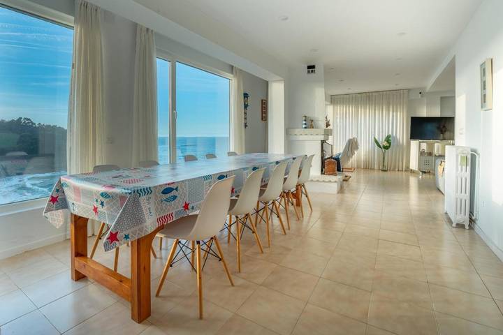 Location de vacances pour 8 personnes, avec jardin et terrasse dans Cóbreces - 3