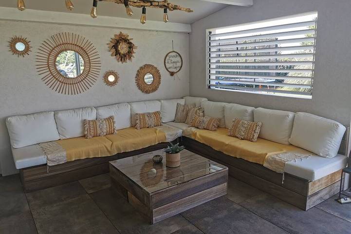 Location de vacances pour 8 personnes, avec jardin à Solliès-Ville - 2