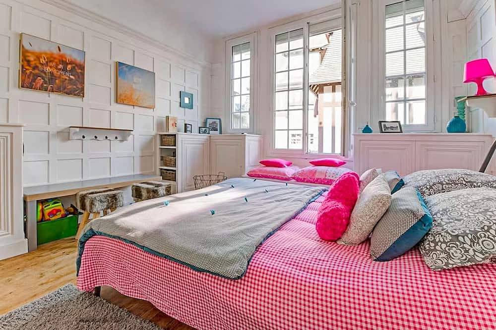 Entire apartment, Beautiful apartment in Isigny-sur-Mer with Wifi in Saint-Benoît-de-l'Aure, Bayeux region