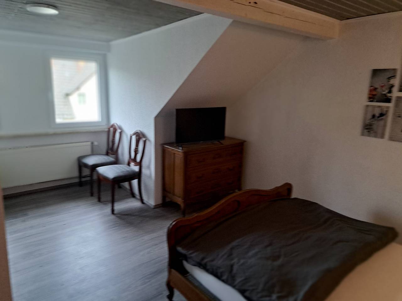 'Room near Nürburgring' with shared garden and Wi-Fi in Müsch, Osteifel