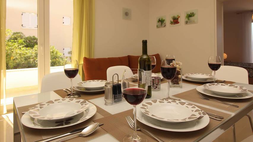 Ferienwohnung für 5 Personen, mit Terrasse in Silo (Krk) - 4