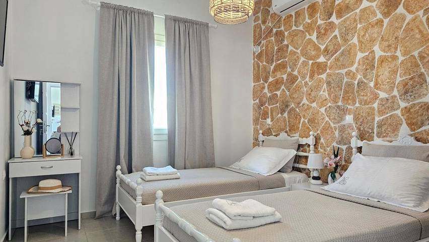 Villa pour 7 personnes, avec vue et balcon dans Milos - 3