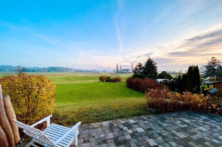 Ferienhaus für 8 Personen, mit Terrasse und Garten sowie Sauna