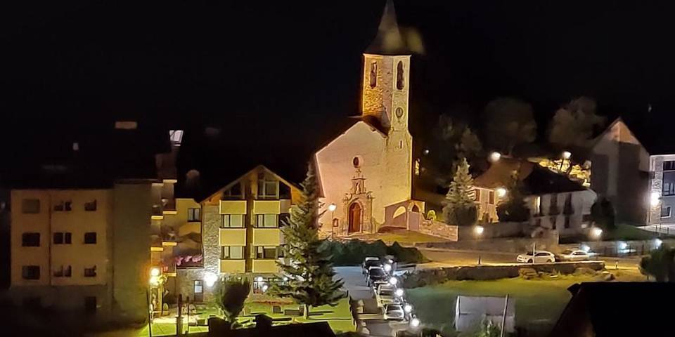 Hôtel pour 3 personnes, avec jardin ainsi que sauna et terrasse à Espot - 4