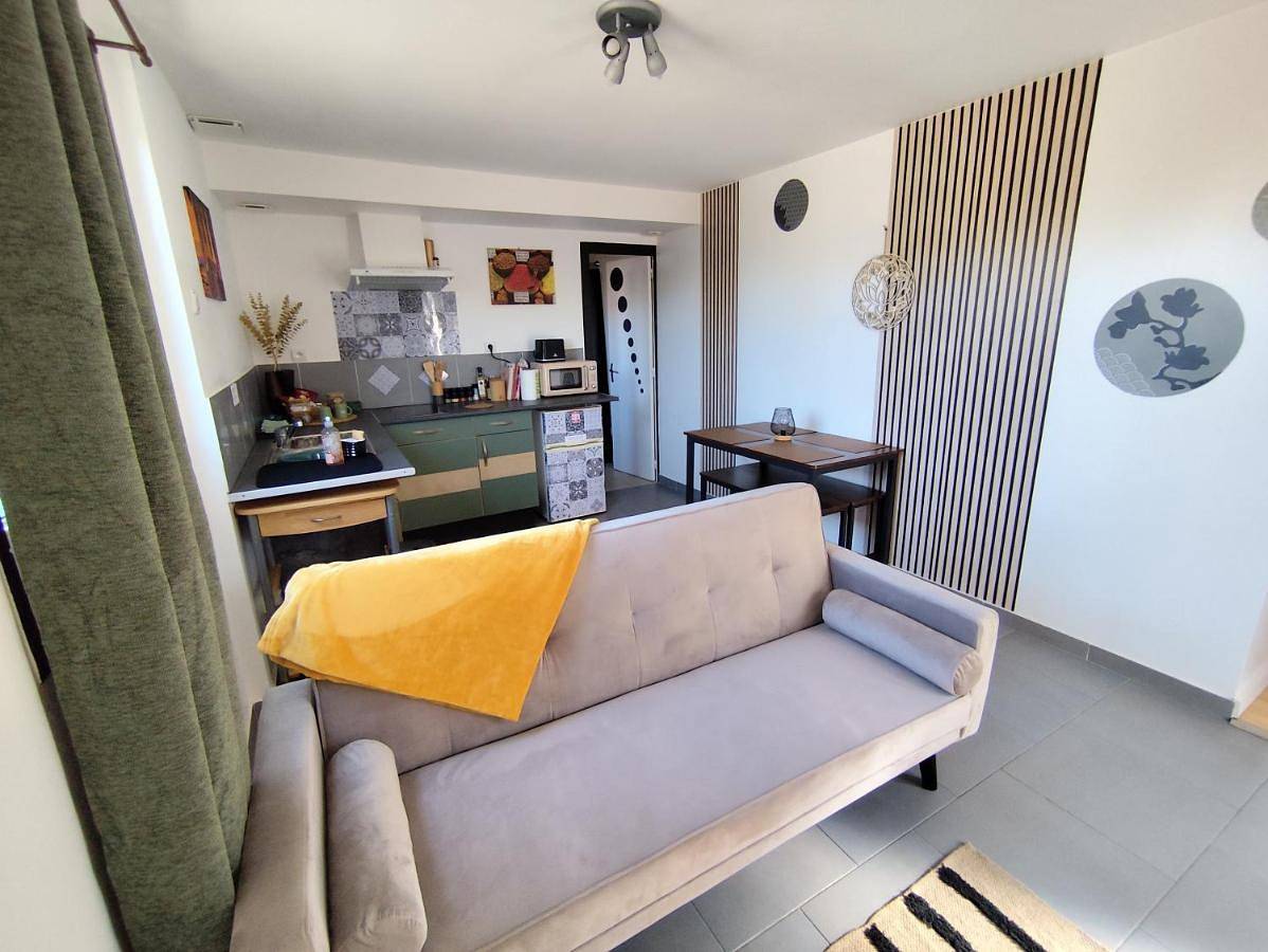 Appartement entier, Meublé cosy tt confort, arrivée autonome, proche Cholet et puy du f in Trémentines, Région de Cholet