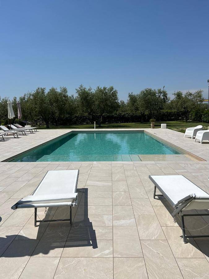 Casa vacanza per 3 persone, con Balcone e Terrazza nonché Giardino e Piscina a Altavilla Silentina