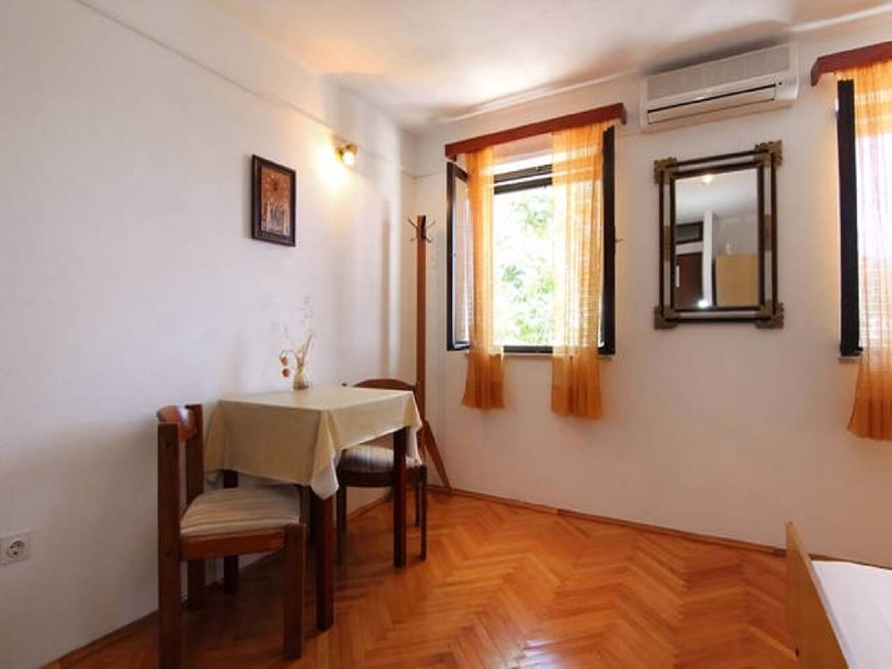 Cijeli studio, Apartments Matej in Bol otok Brač, Bol