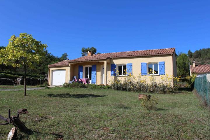 Gîte pour 4 personnes, avec jardin