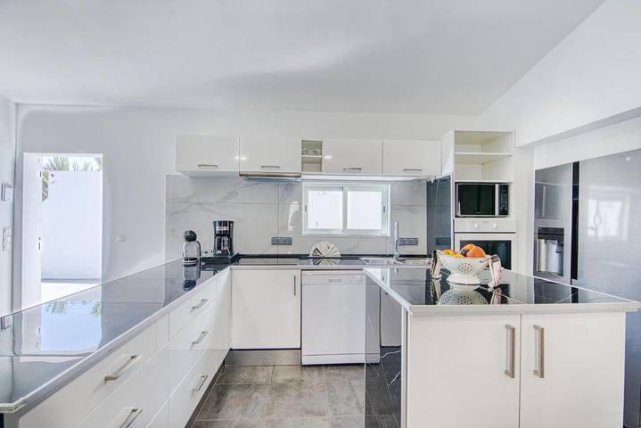 Casa rural para 6 personas, con vistas además de piscina y jardín, Se admiten mascotas en San Agustín - 3