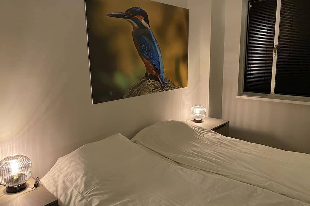 Luxury vacation home including boat and heated veranda in Stavoren in Stavoren, Ijsselmeer