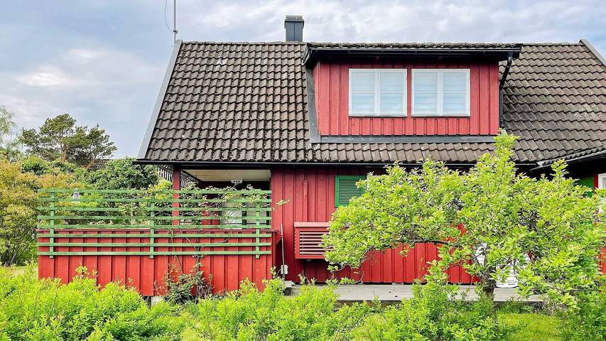 Ferienhaus für 9 Personen, mit Garten in Väddö
