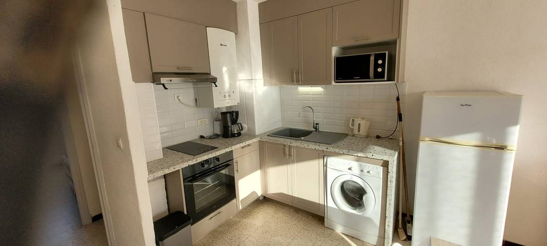 Ganze Wohnung, Ferienwohnung für 4 Personen mit Balkon in Port-la-Nouvelle, Mittelmeerküste (Frankreich)