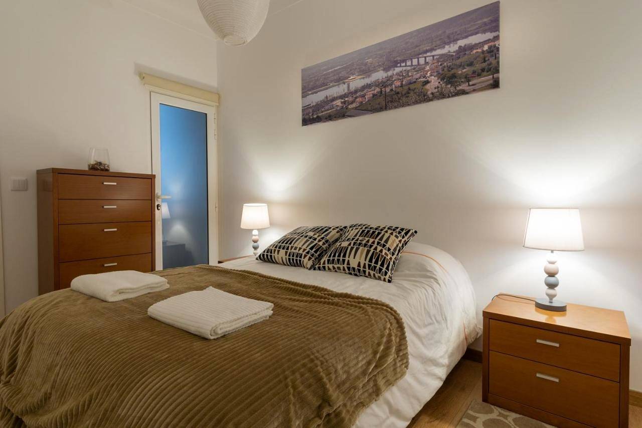 Apartamento inteiro, 4U Alojamento - Terraço & Varanda in Abrantes e Alferrarede, Rio Tejo