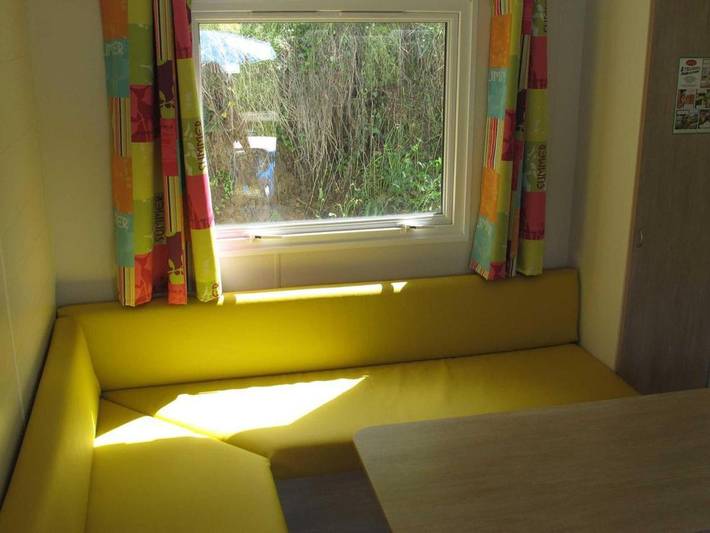 Location de vacances pour 6 personnes, avec terrasse à Désaignes - 2