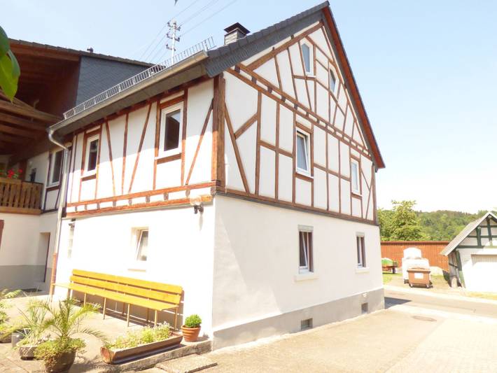 Ganze Wohnung, In Siesbach in Siesbach, Landkreis Birkenfeld