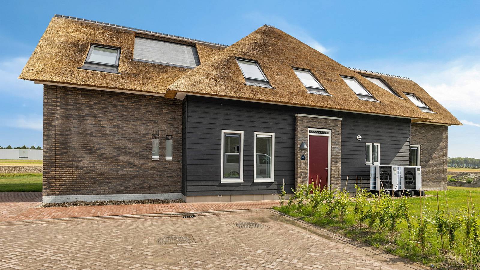 Dormio Resort Medemblik —  Kleine Vliet in Ijsselmeer