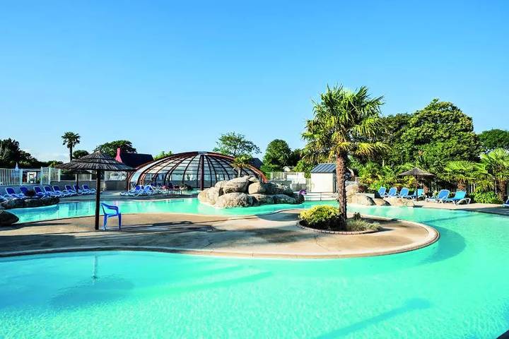 Bungalow für 4 Personen, mit Terrasse und Pool in der Bretagne - 2