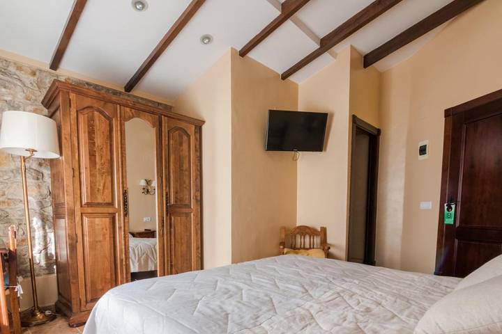 Casa rural para 2 personas, con Jacuzzi y Terraza además de Sauna y Vistas en Matarraña - 4