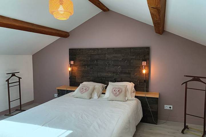 "Au fil du Gand" vacation rental. An ideal place for families. in Saint-Just-la-Pendue, Roanne region