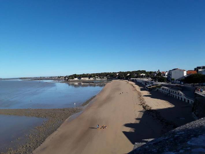 Appartement de vacances pour 4 personnes, avec bassin pour enfant et vue