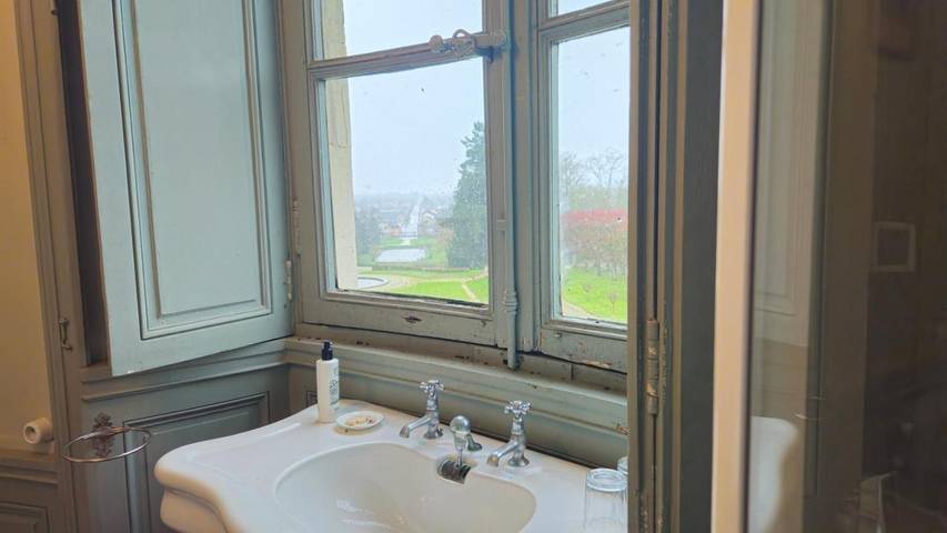 Chambre d’hôte pour 2 personnes, avec jardin ainsi que piscine et vue dans Mayenne - 3