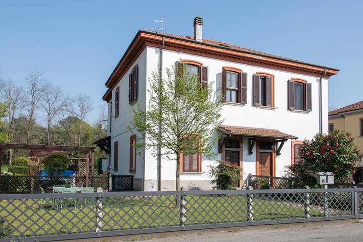 Casa vacanza per 6 persone, con Giardino e Panorama a Capriate San Gervasio